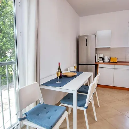 With Parking Space Pirovac, Sibenik - 20011 Appartement