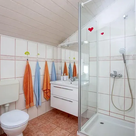 Apartamento With Parking Space Pirovac, Sibenik - 20011 Pirovac