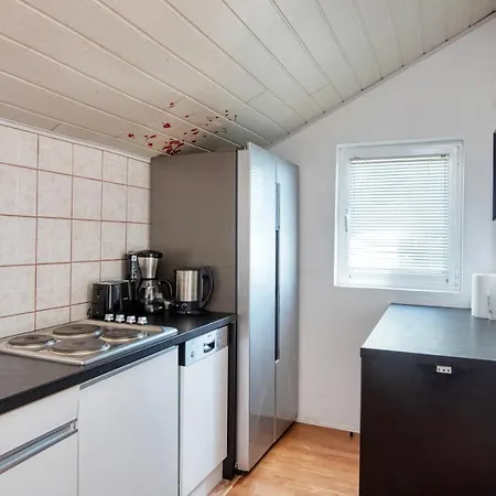 公寓 With Parking Space Pirovac, Sibenik - 20011