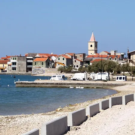 With Parking Space Pirovac, Sibenik - 20011 公寓