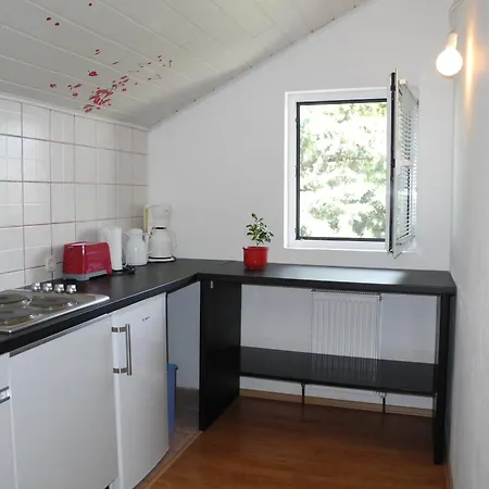 Apartamento With Parking Space Pirovac, Sibenik - 20011 *