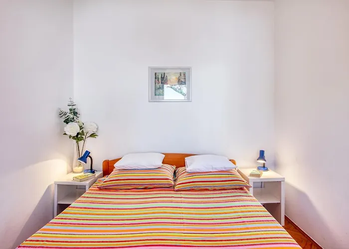 With Parking Space Pirovac, Sibenik - 20011 Pirovac