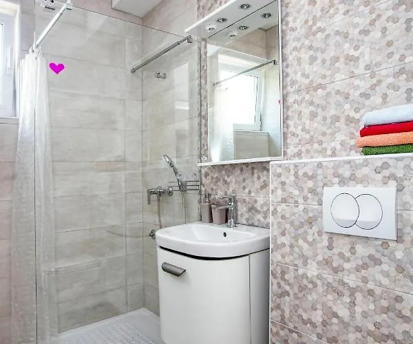 With Parking Space Pirovac, Sibenik - 20011 Apartament