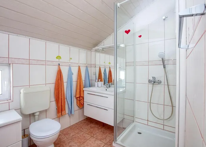 Apartament With Parking Space Pirovac, Sibenik - 20011 Pirovac