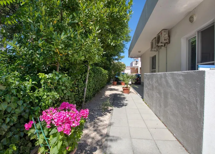 With Parking Space Pirovac, Sibenik - 20011 Apartament *